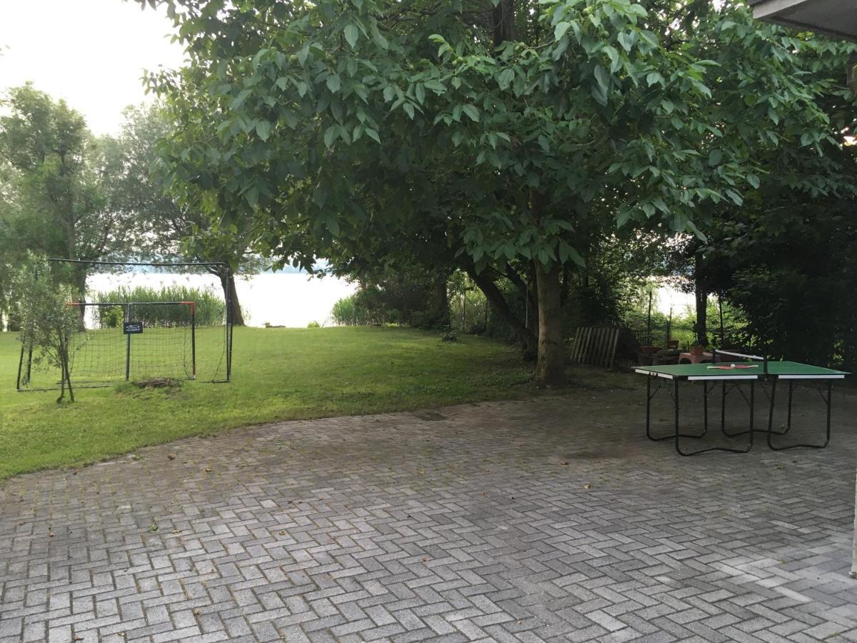 Appartamento Miralago Con Giardino Sul Lago Gavirate Esterno foto